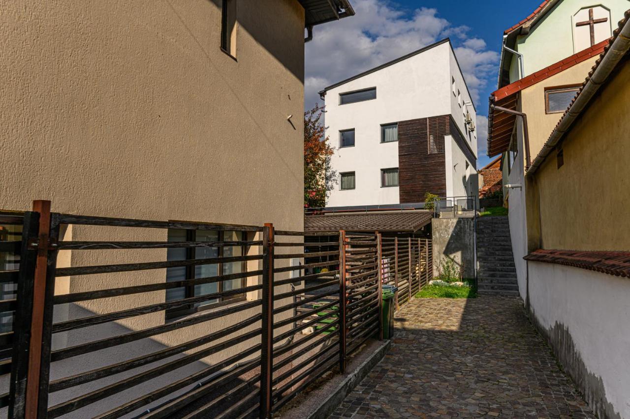 Sun Villas Accommodation Brasov Ngoại thất bức ảnh