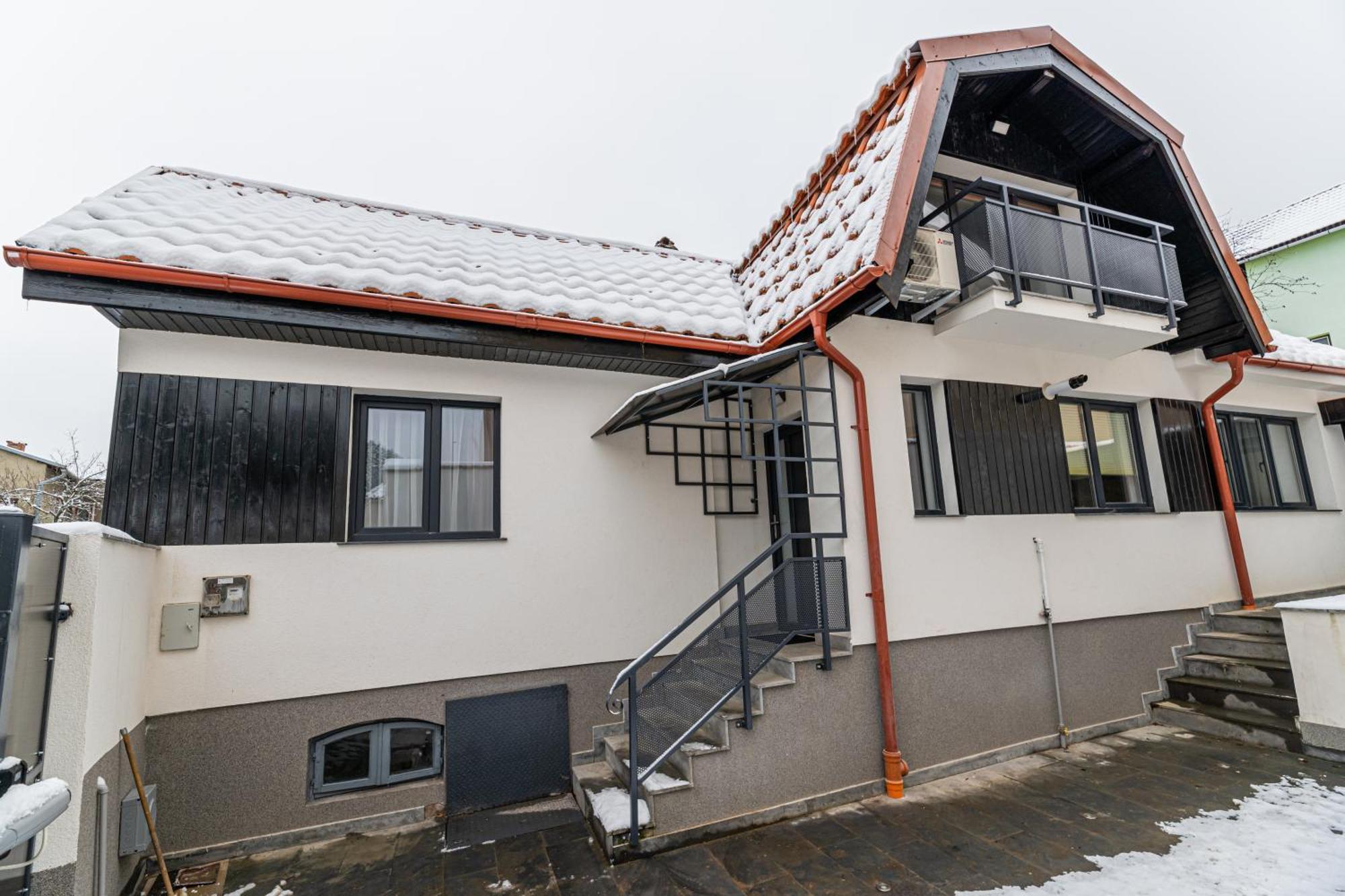 Sun Villas Accommodation Brasov Ngoại thất bức ảnh