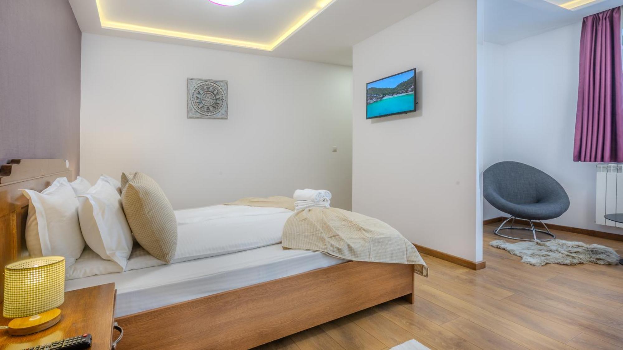 Sun Villas Accommodation Brasov Ngoại thất bức ảnh